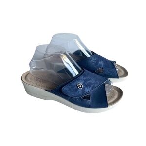 Fly Flop Navy Leather Grey Rubber Outsole Sandals size EUR 39, US 8.5